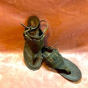 Naughty Monkey Brown Sandals. Size 8